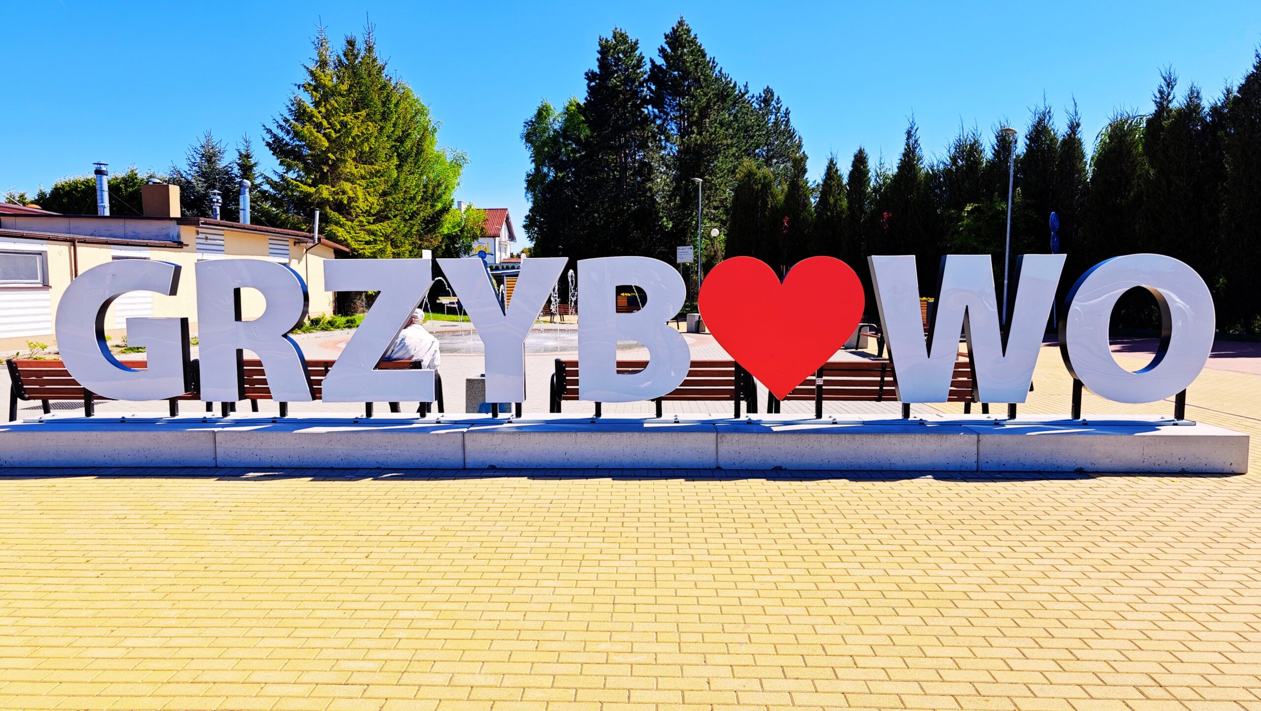 Napis Grzybowo idealny do robienia z nim zdjęć